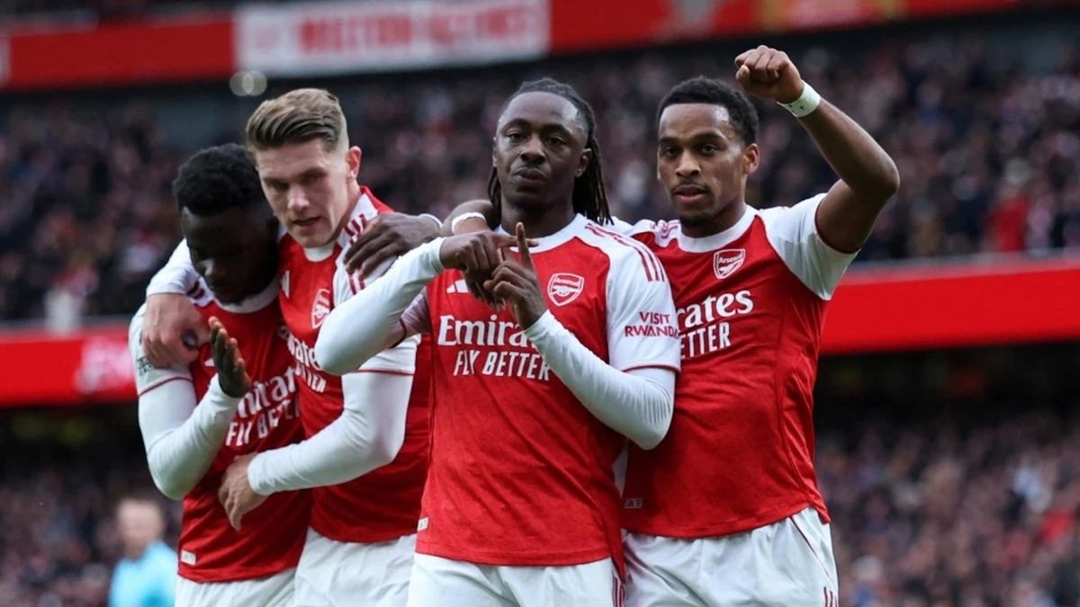 Soi Kèo Slavia Praha Vs Arsenal 00h45 5/11 Champions League 2025/26 4 Hàng công Pháo thủ sẽ chơi rất bùng nổ